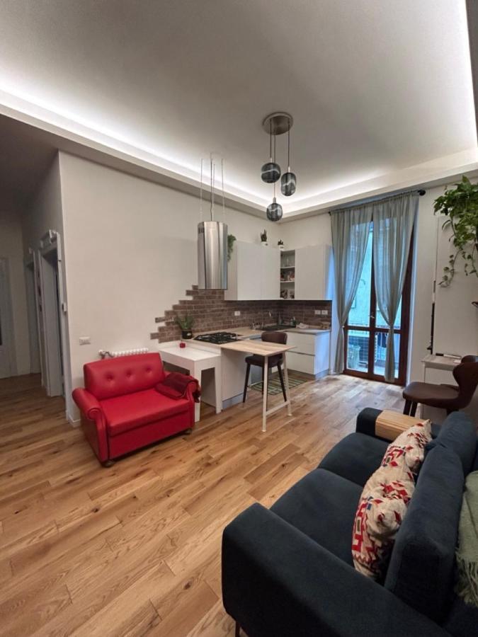 Gam Gam Isola Room Rent Milan Exterior photo