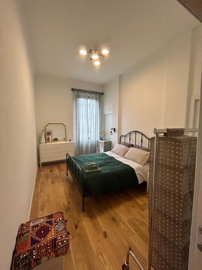 Gam Gam Isola Room Rent Milan Exterior photo